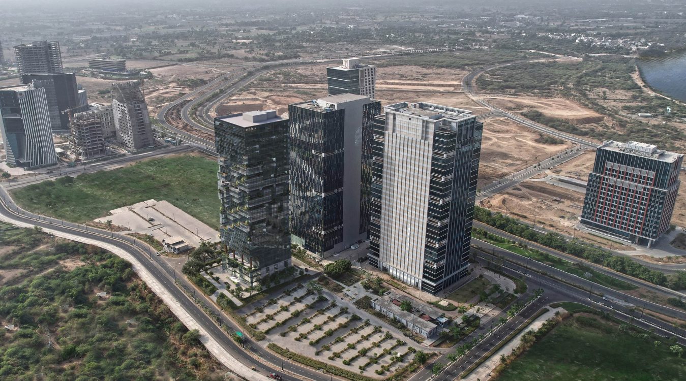 Infrastructure: Amazing Upcoming Project in Gujarat - Gift City